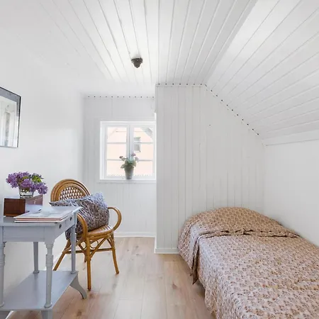 Beautiful In Apartament Tranekær